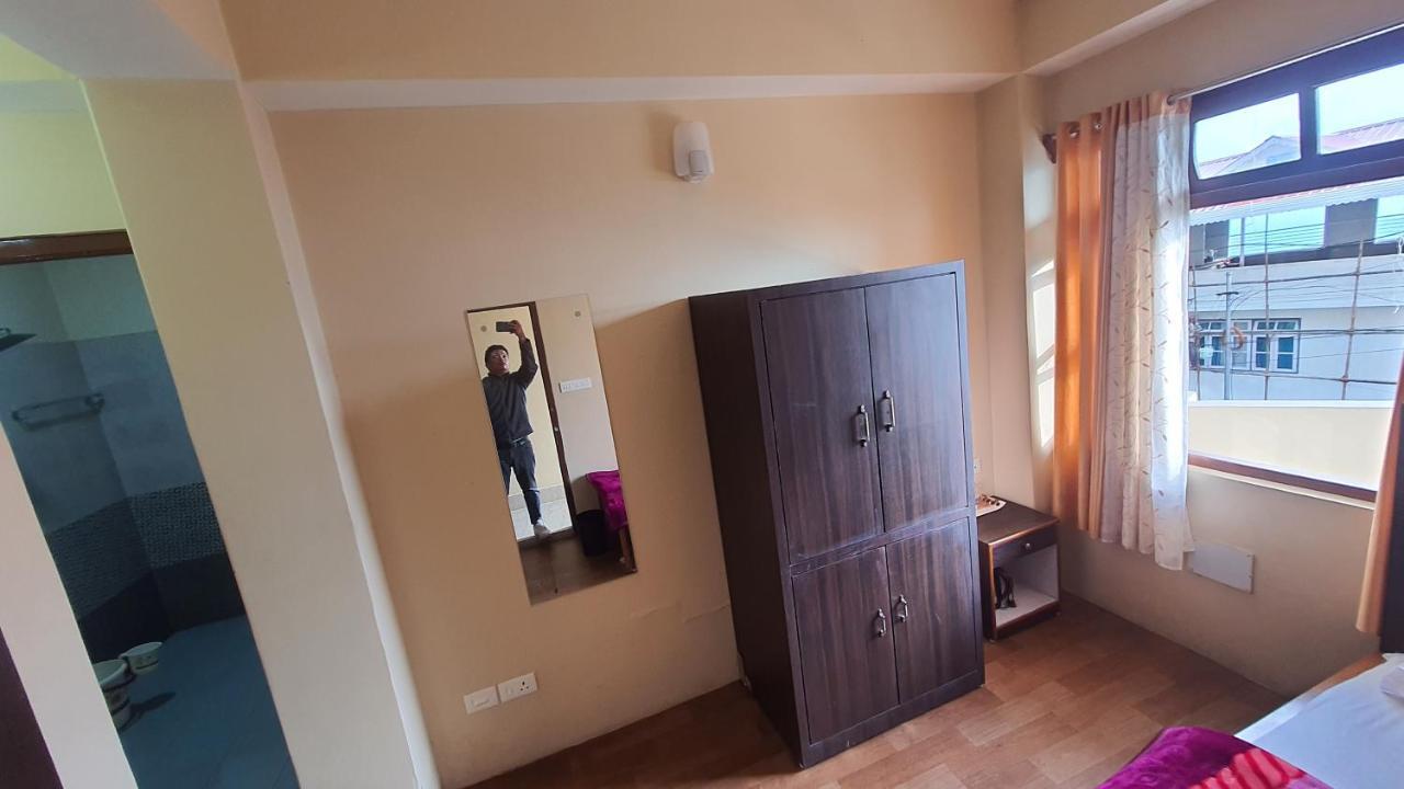 Great Eastern Valley Residency Гангток Экстерьер фото